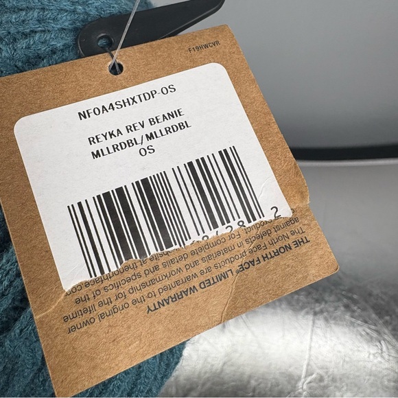 NWT The North Face Reyka Reversible Beanie - Picture 4 of 10